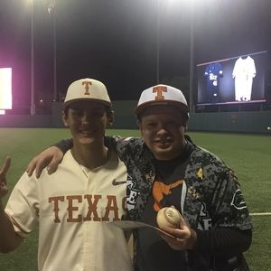 Meet your Posher, Justin